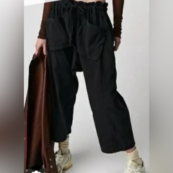 Free People Pants - *NEW* FREE PEOPLE RUNYON HAREM PANTS OVERSIZED MEDIUM